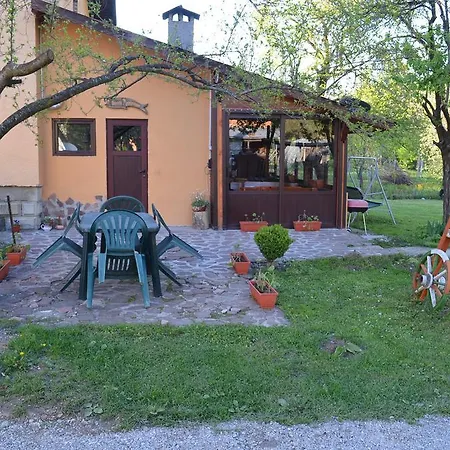 Villa Ribarica بيت ضيافة ريباريكا