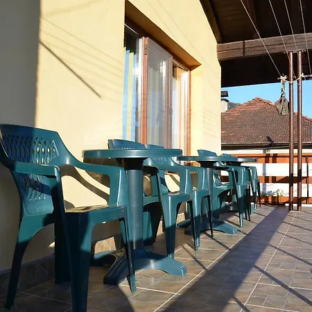 Villa Ribarica بيت ضيافة *