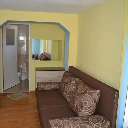 بيت ضيافة Villa Ribarica